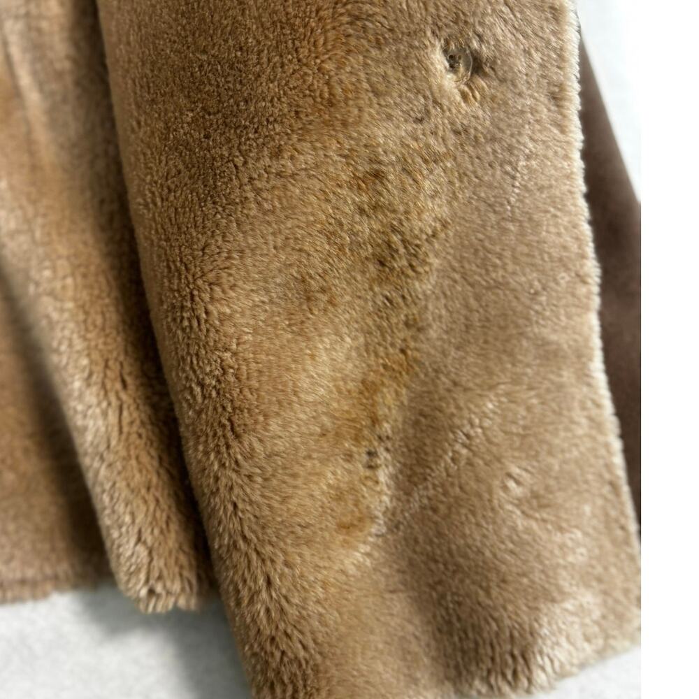 Vintage Shearling Caot with Fur Interior Size 16W or L - Picture 7 of 7